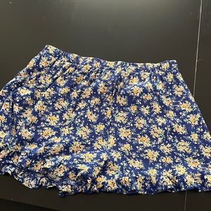 American eagle, never worn, in great condition